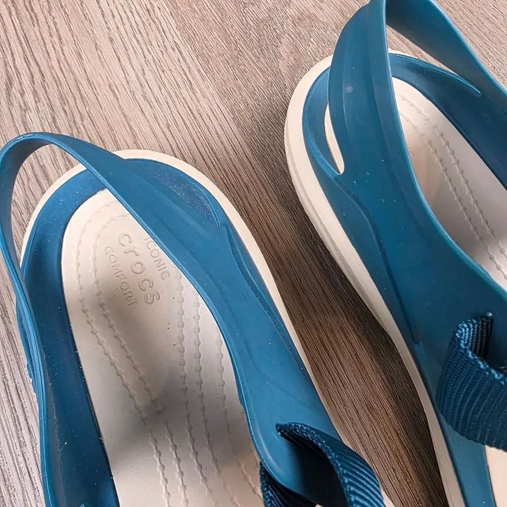 Crocs Swiftwater Expedition Strap Sandals Size 8